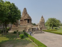 The sexy temples of Khajuraho..